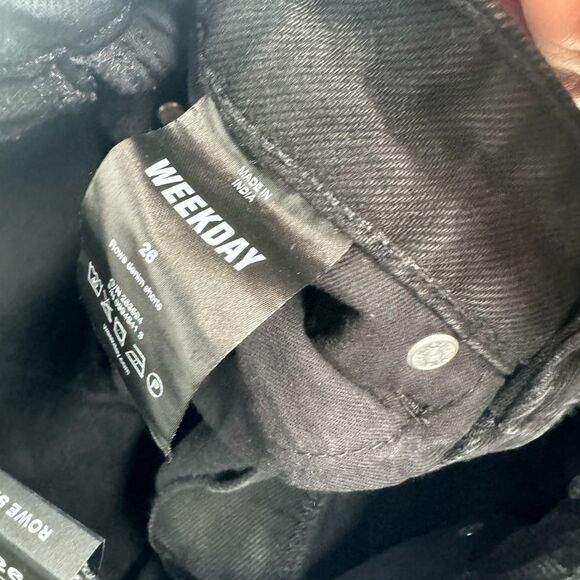 Weekday Rove Shorts size 26 - Picture 4 of 5